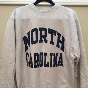 Champion Reverse Weave UNC Crewneck - Size Medium